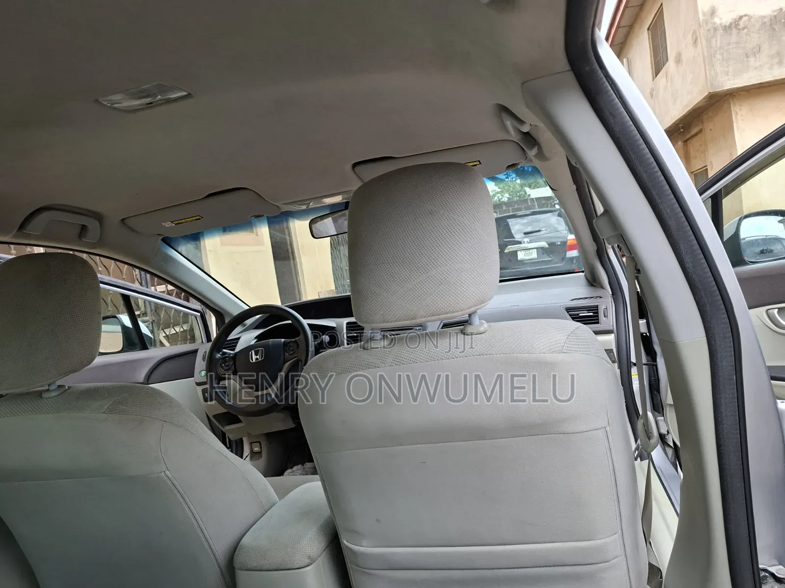 Honda Civic 1.8 5 Door Automatic 2012 Silver