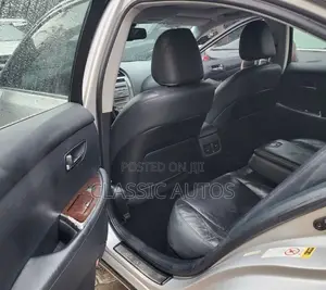 Lexus ES 350 2011 Silver