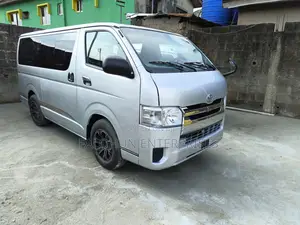 Toyota HiAce 2012 Silver