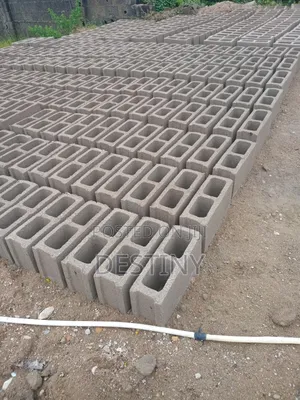 Major Block Distributor