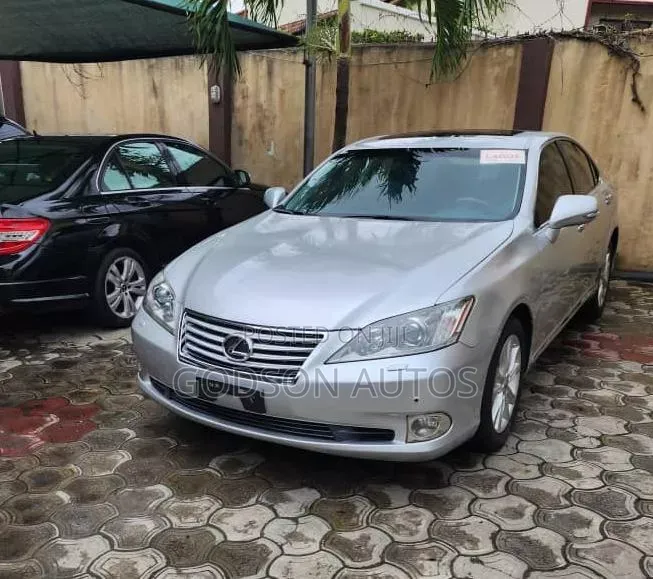 Lexus ES 350 2011 Silver