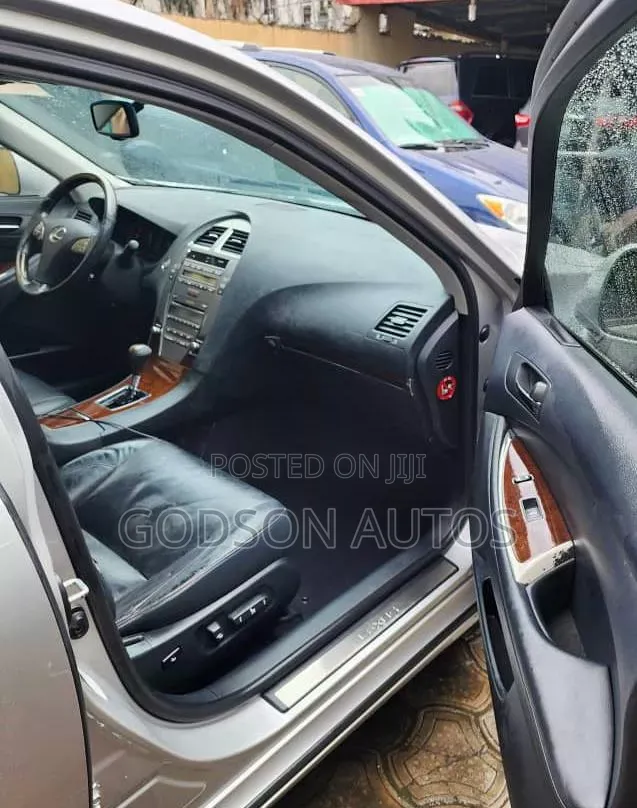 Lexus ES 350 2011 Silver