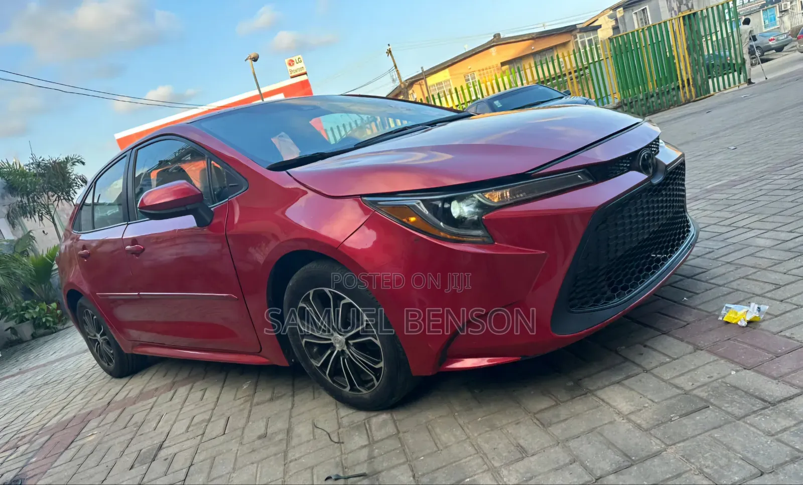 Toyota Corolla 2022 Red
