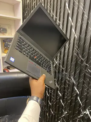 Laptop Lenovo ThinkPad X260 16GB Intel Core i5 SSD 256GB