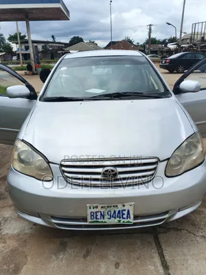 Toyota Corolla 2004 Silver