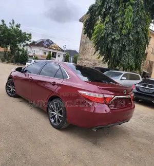 Toyota Camry XSE 4dr Sedan (2.5L 4cyl 6A) 2015 Burgundy