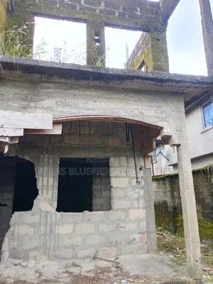 4bdrm Block of Flats in Okuokoko, Warri for sale