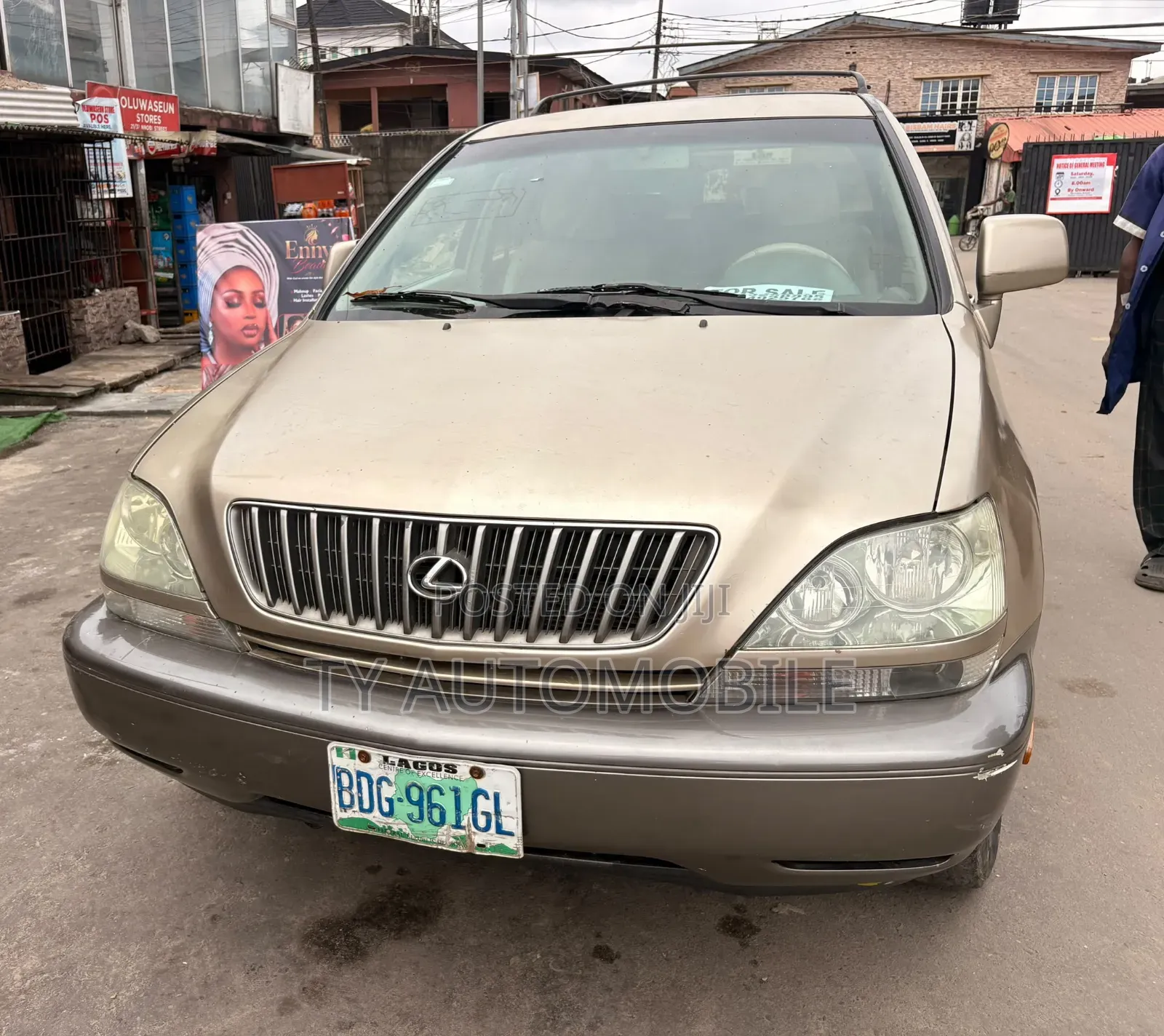 Lexus RX 2002 Gold