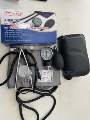 Aneroid Sphygmomanometer With Stethoscope and Long Cuff