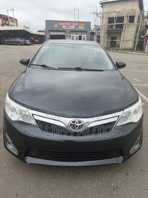 Toyota Camry XLE 4dr Sedan (2.5L 4cyl 6A) 2014 Black