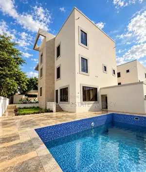 6bdrm Duplex in Maitama for sale