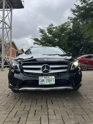Mercedes-Benz GLA 250 2015 Black