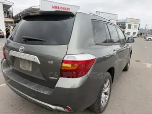 Toyota Highlander Limited 2009 Gray
