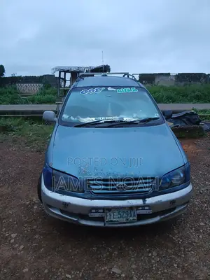 Toyota Picnic 2.0 FWD 2004 Blue