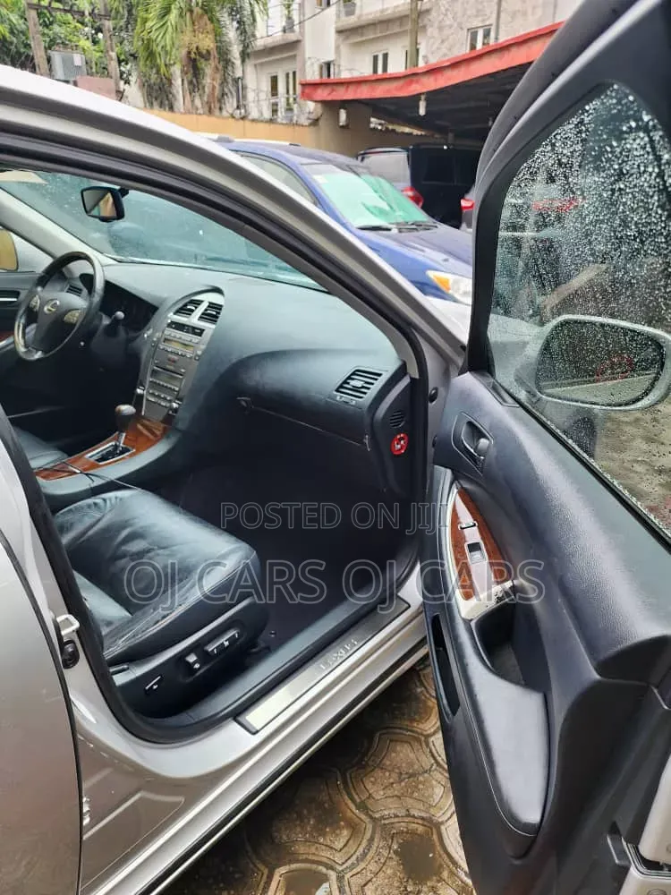 Lexus ES 350 2011 Silver