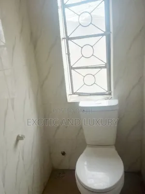 Mini Flat in Fadeyi for rent