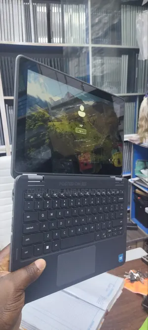 Laptop Dell Latitude 3120 8GB Intel Pentium SSD 128GB