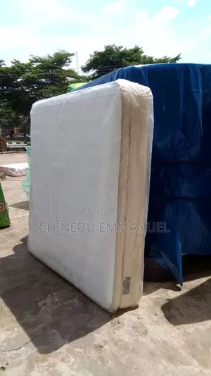 Mouka Pillow Top Royal