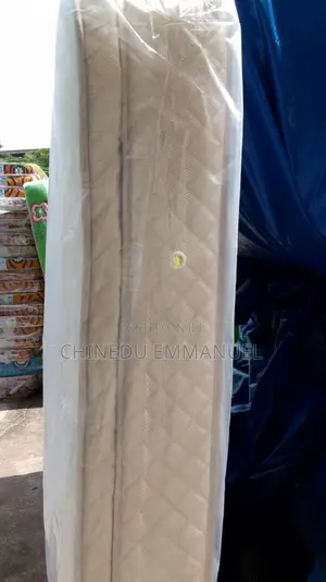 Mouka Pillow Top Royal
