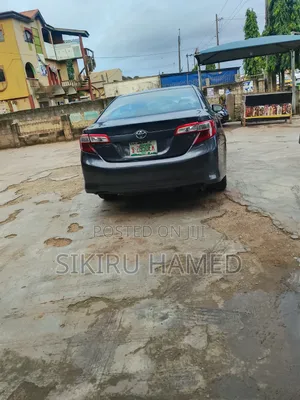 Toyota Camry 2014 Gray