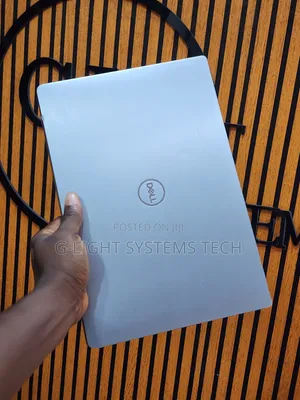 Laptop Dell Inspiron 13 7300 8GB Intel Core i5 SSD 256GB