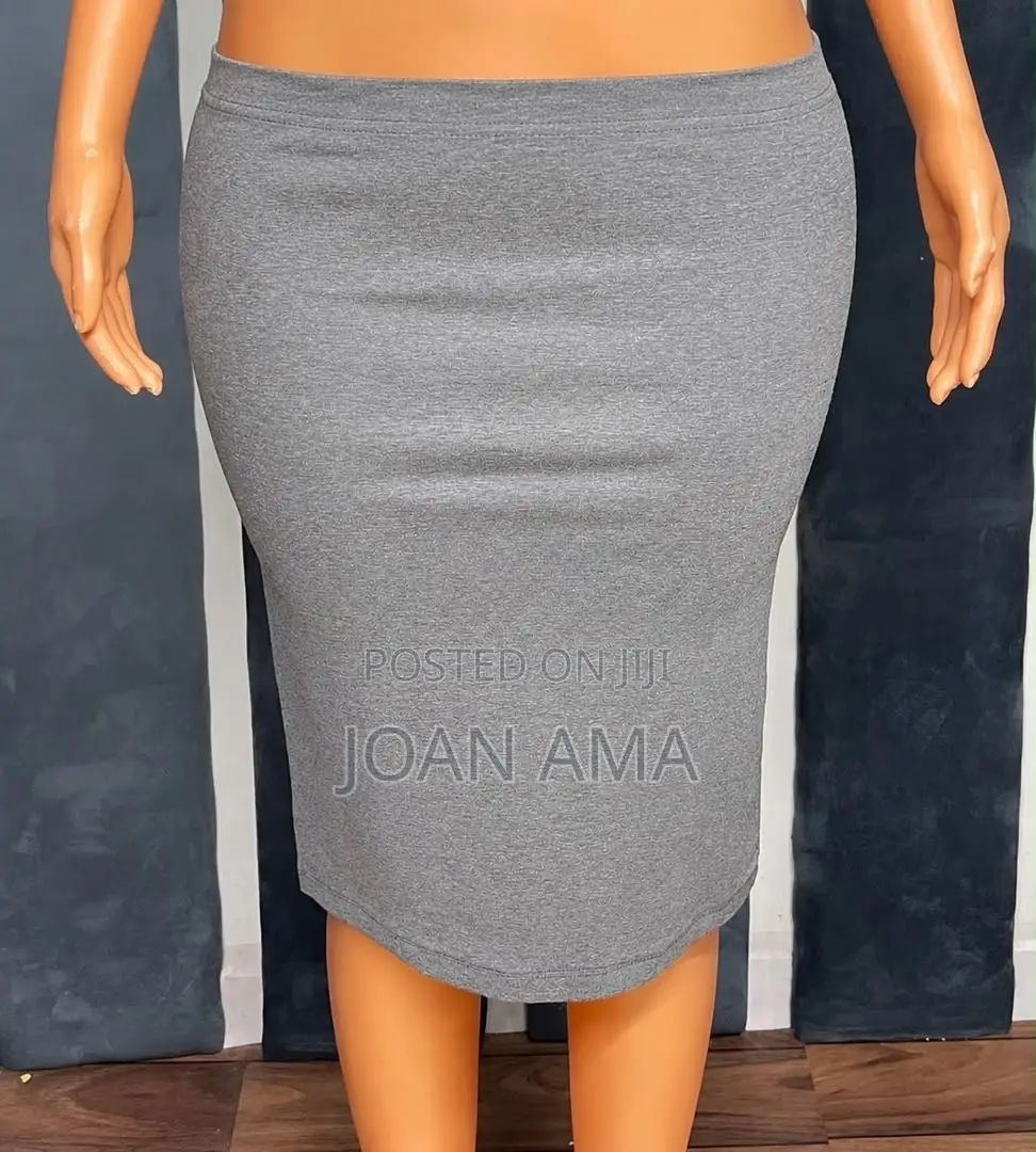 Sleek Grey Fitted Midi Skirt