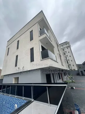 4bdrm Townhouse/Terrace in Freedom Way, Lekki Phase 1 for sale