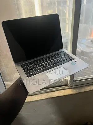Laptop HP EliteBook 1030 G1 8GB SSD 256GB