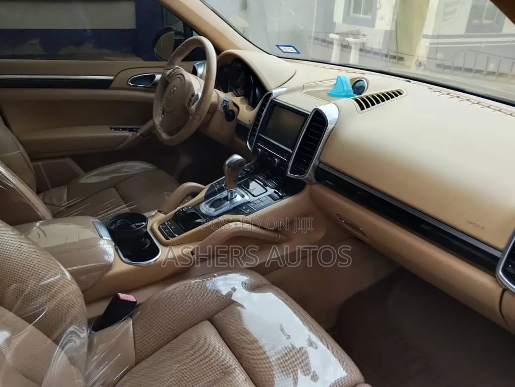 Porsche Cayenne S 2012 Black