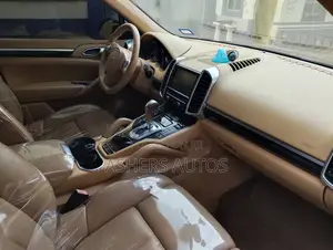 Porsche Cayenne S 2012 Black