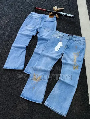 Premium Wide-Leg Baggy Jeans