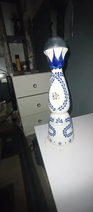 Azul Bottle