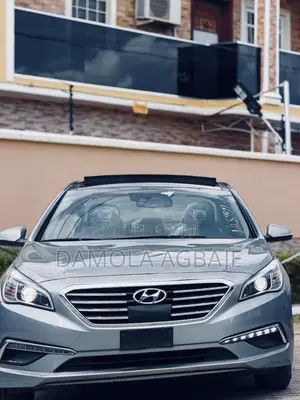 Hyundai Sonata Sport Sedan FWD (2.4L 4cyl 6A) 2016 Silver