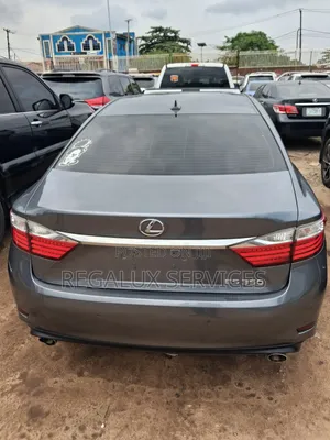 Lexus ES 2014 Gray