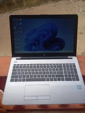 Laptop HP 250 G6 8GB Intel Core i5 HDD 1T