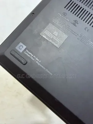 Laptop Lenovo ThinkPad P1 Gen4 16GB Intel Core i7 SSD 512GB