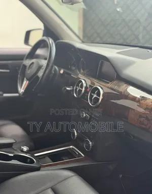 Mercedes-Benz GLK-Class 2015 Black