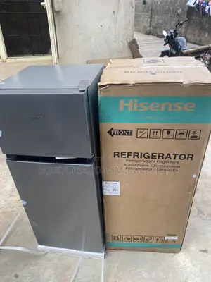 Hisense REF172DR 124L Modern Refrigerator