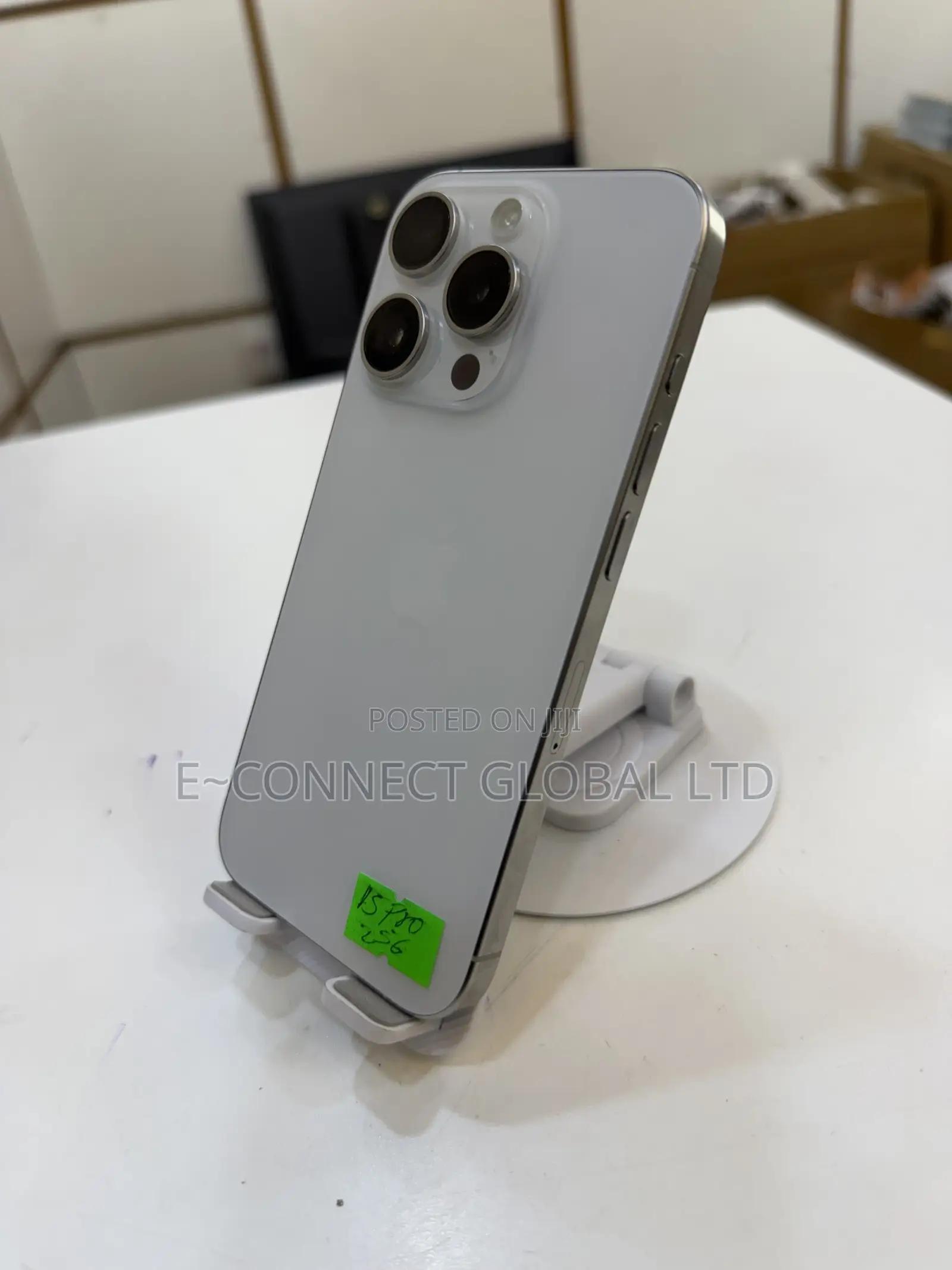 Apple iPhone 15 Pro 256 GB Silver