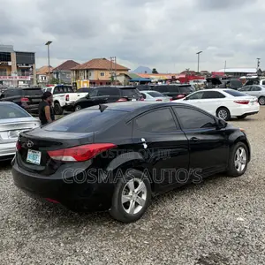 Hyundai Elantra 2013 Black