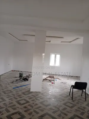  Office Space to Let