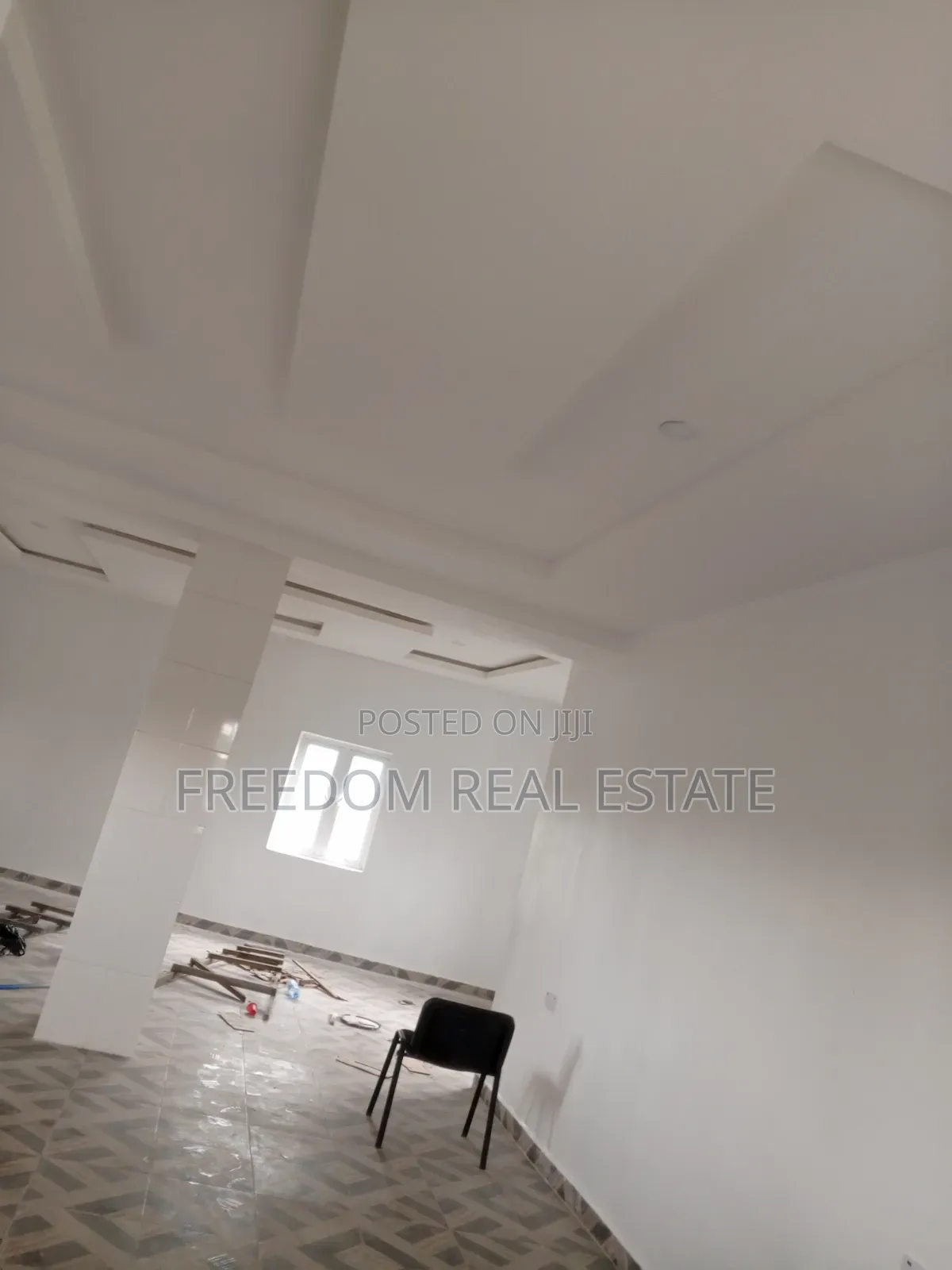  Office Space to Let