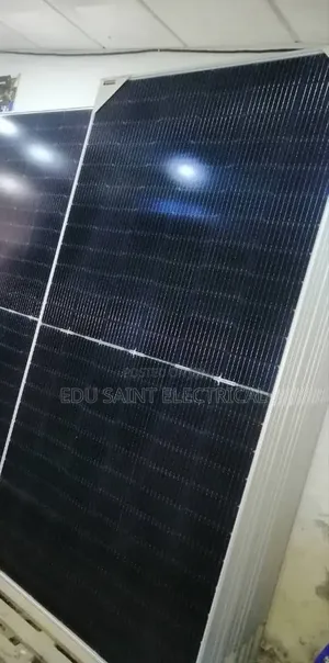 700w Solar Panels