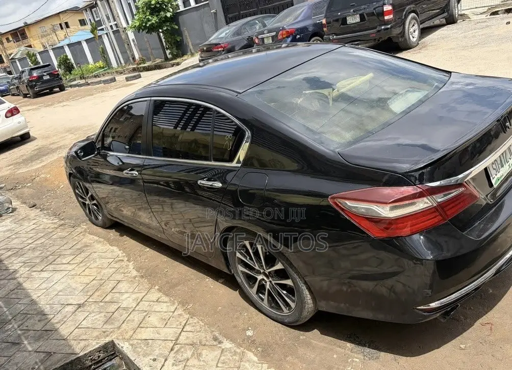 Honda Accord 2013 Black