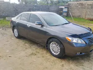 Toyota Camry 2009 Gray