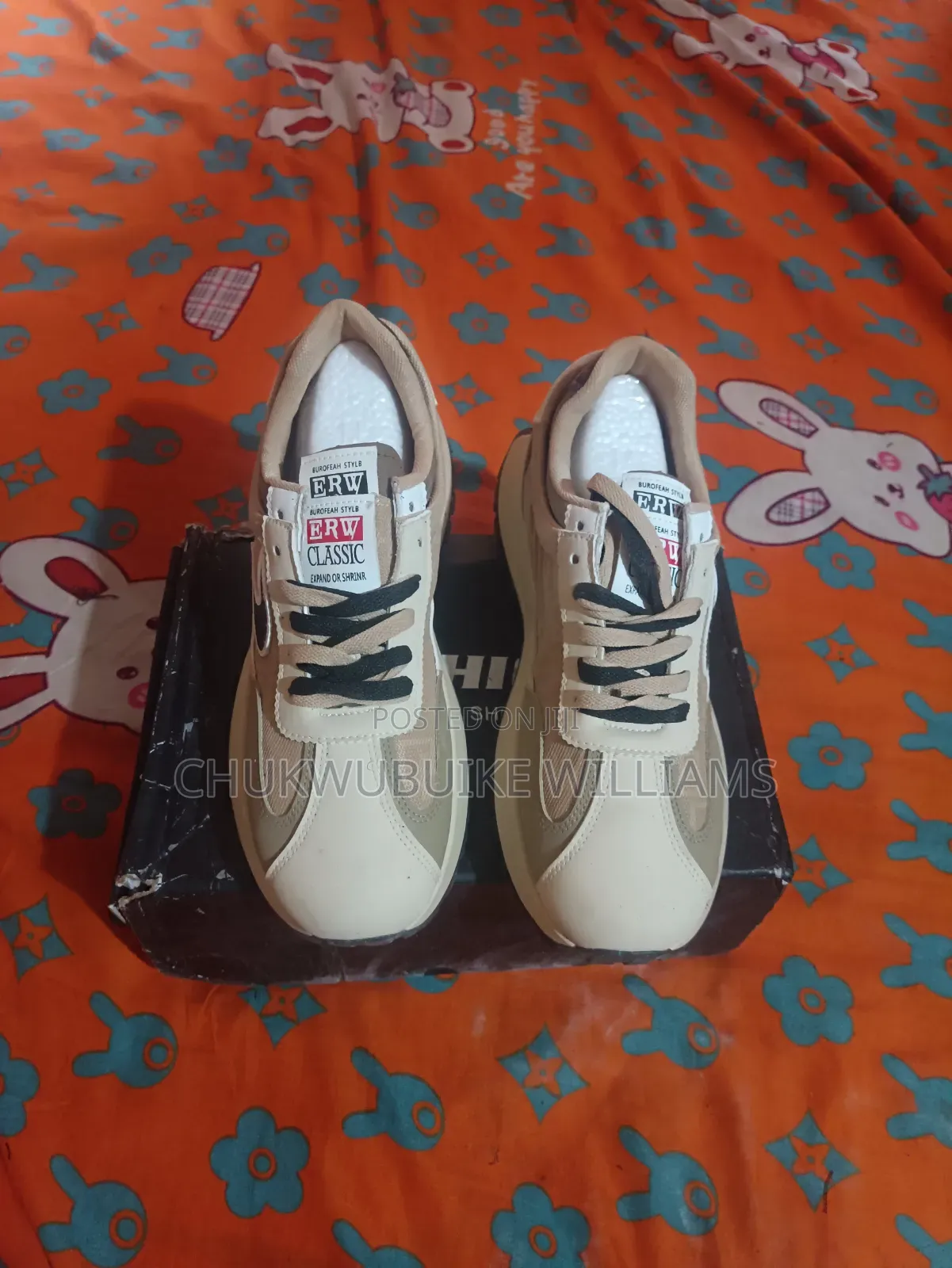 Unisex Sneaker
