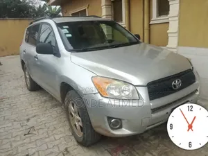 Toyota RAV4 2012 Silver