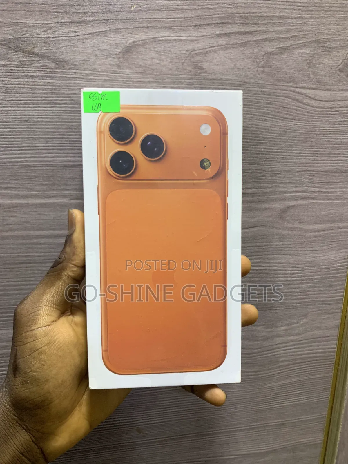 New Apple iPhone 17 Pro Max 256 GB Orange