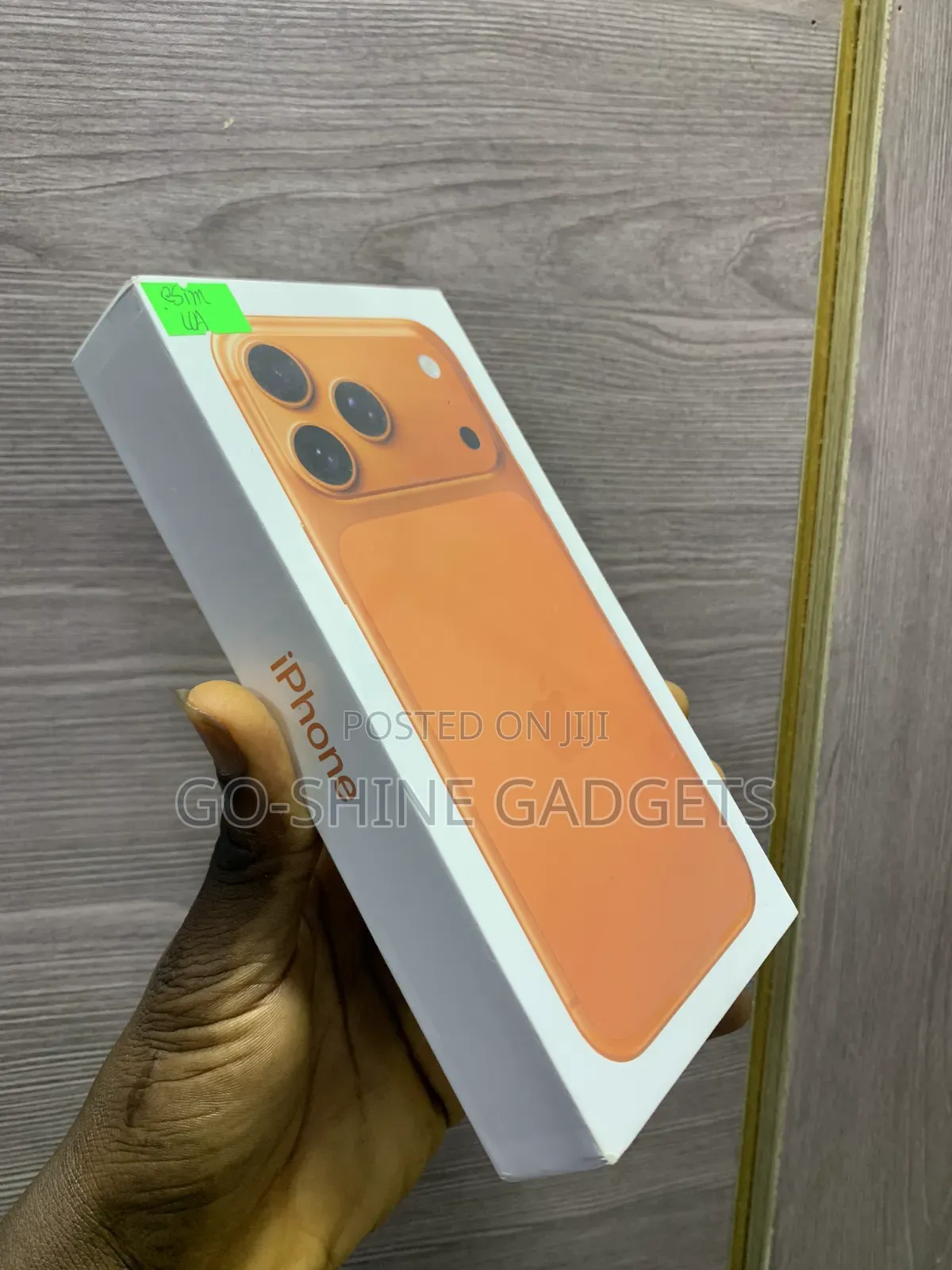 New Apple iPhone 17 Pro Max 256 GB Orange