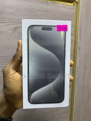 New Apple iPhone 15 Pro Max 256 GB